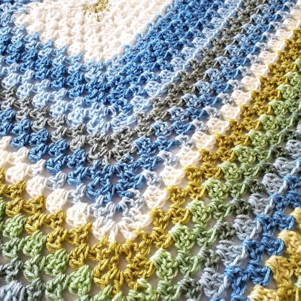 Crochet BABY BLANKET AFGHAN Lap Granny Square 29"x 29" Blue White Green New